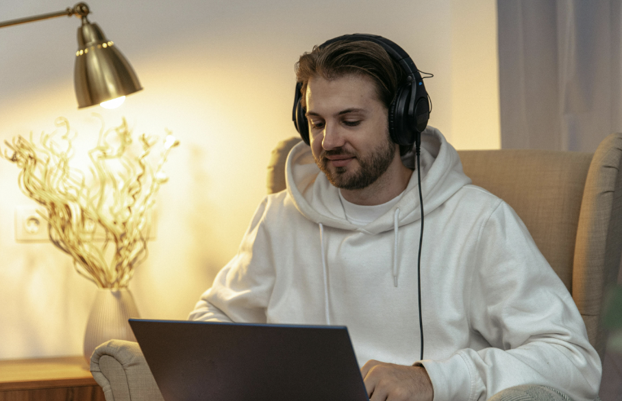 Virtual assistant Virtual assistant